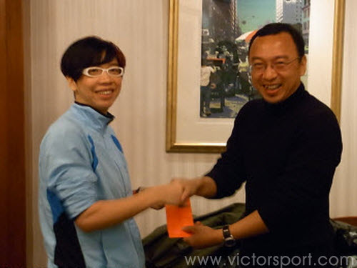 VICTOR頒發獎金給表現優異的選手